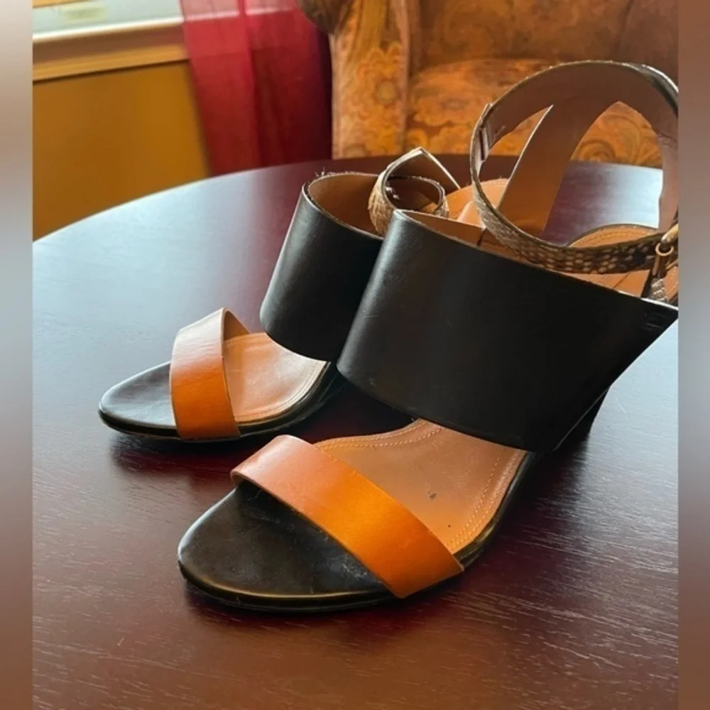 BCBG MaxAzria wedge ankle wrap strap. Size 39